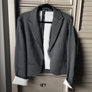 NWT Adorable black and white geometric blazer sz14